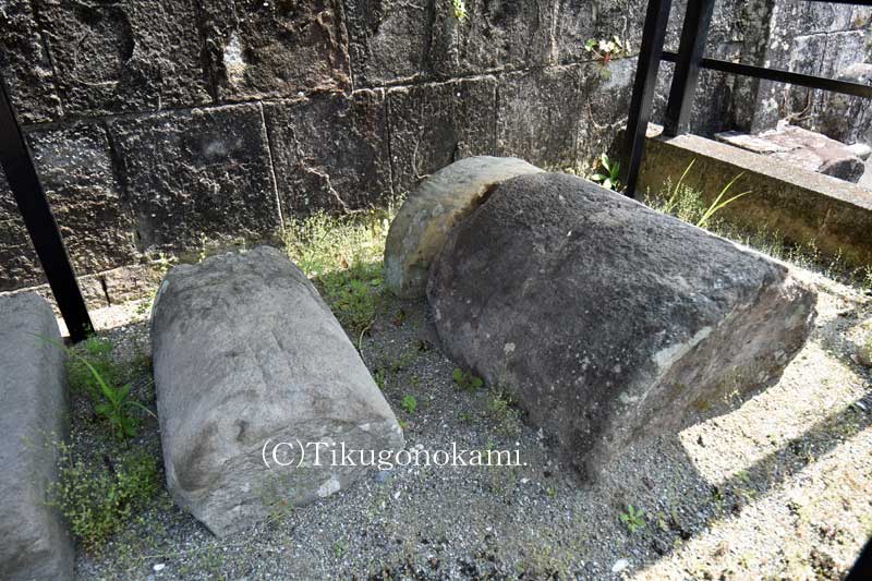 第一須崎キリシタン墓碑