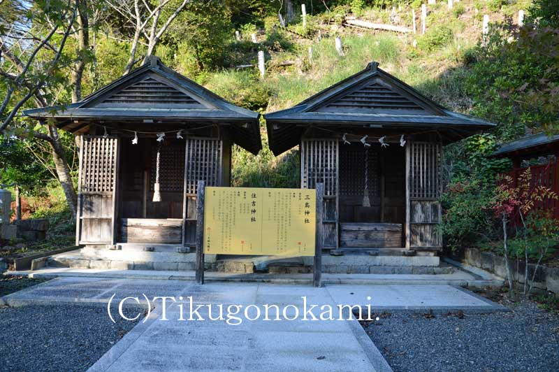 摂社の三島神社と住吉神社